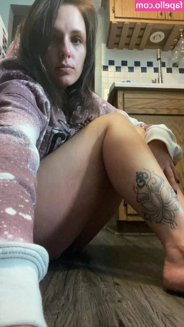 Barefootmamamn [ barefootmamamn-2 ] - really wanna sunday funday 😈