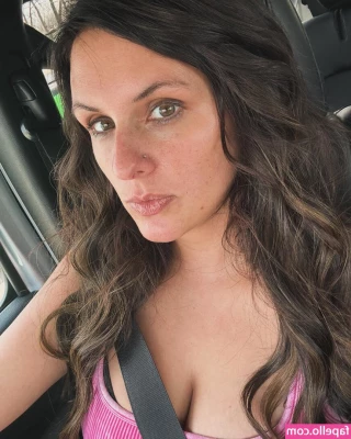 Barefootmamamn [ barefootmamamn-2 ] - your personal cheerleader