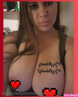 veryhairyingrid - How do you compare to my new toy