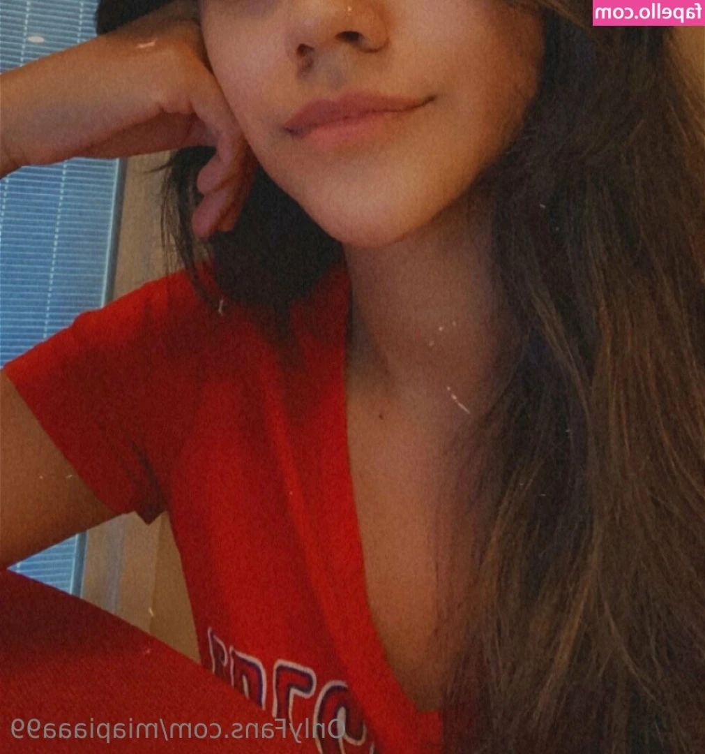 miapiaaa99 - Would you rather see