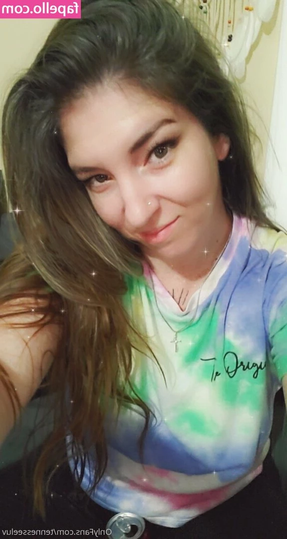 lilysdesires - Daddy’s favorite little slut 😌🧡