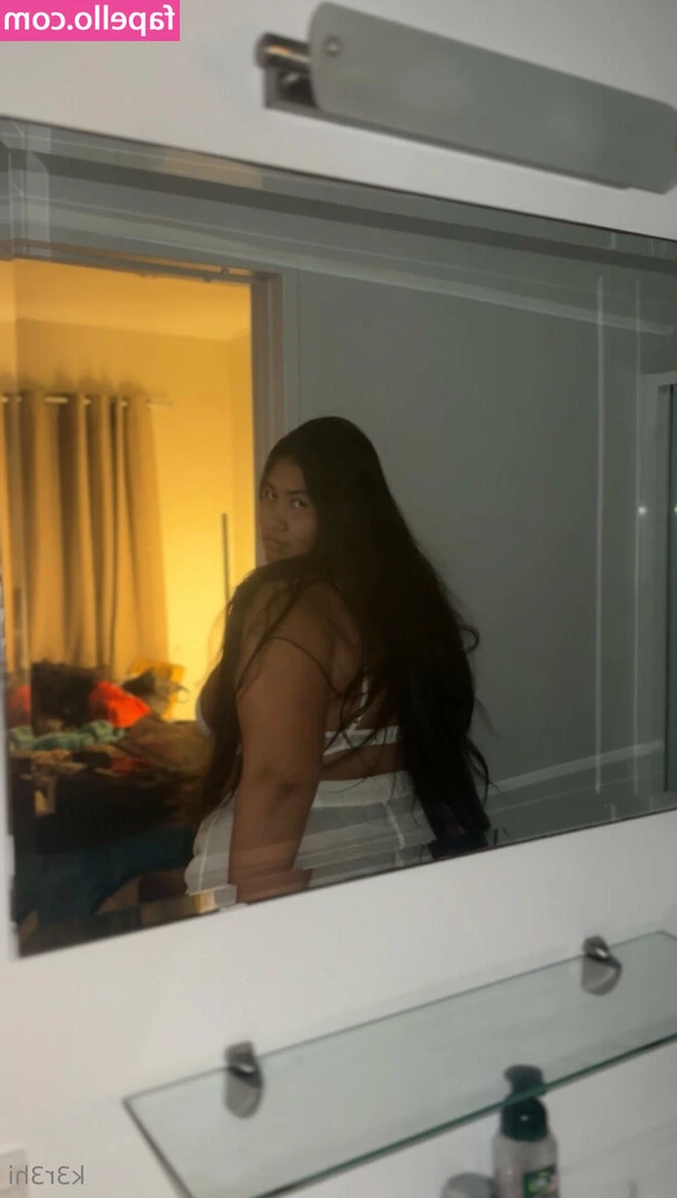 K3r3hi - A good girl should wait patiently in the bedroom 🥰