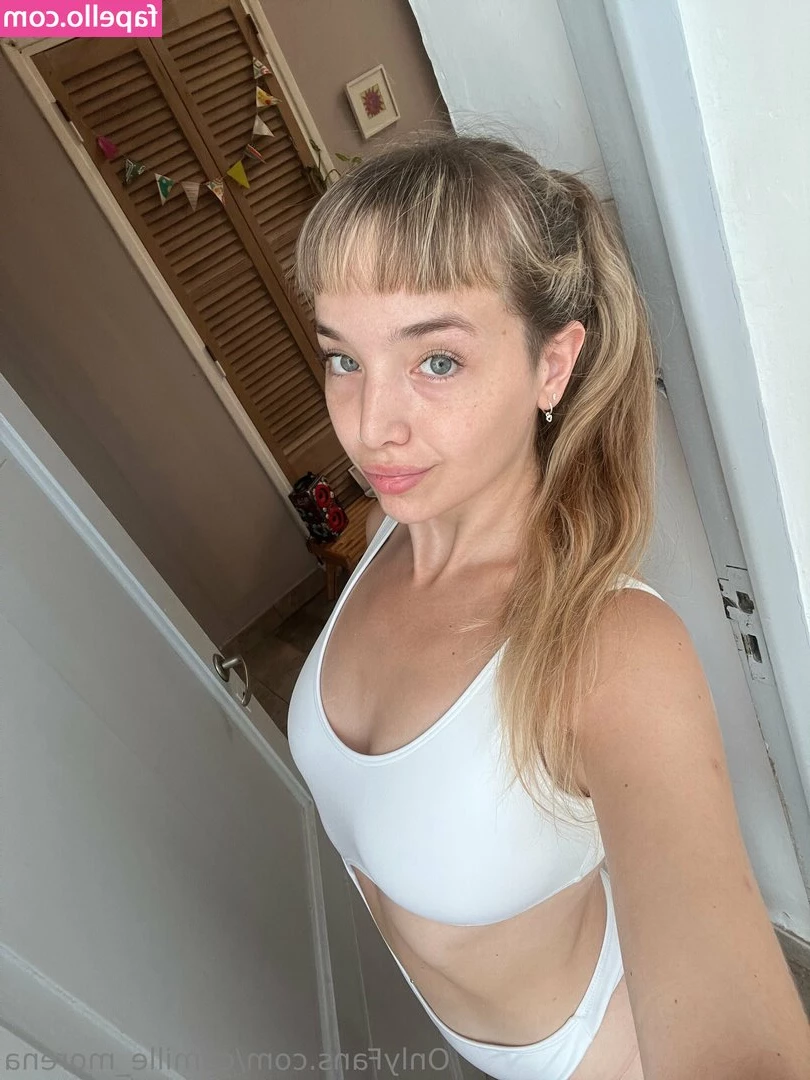 camille_morena [ camille-morena ] - Titties everyday 😍