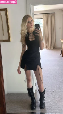 Gracelyra - Queréis más fotos de la sesión de fotos de conejita jeje