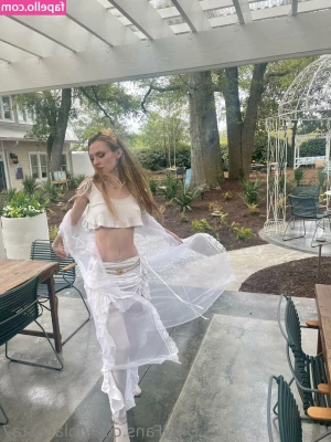 lola-costa - Want to unzip my bra all the way? Tip this post 🤤😉