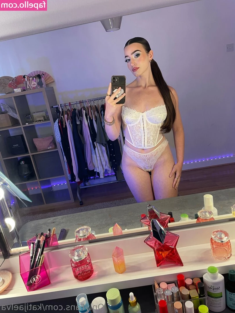 katijaelva - baby we bathe together?