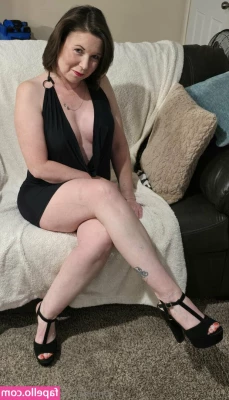 brookestark - Doing a special on cock ratings for the next 2 hours! maybe i'll have