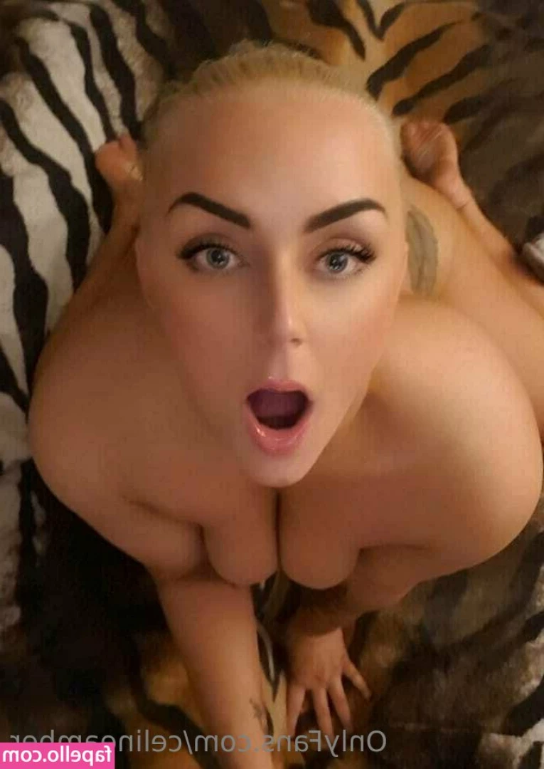 celinehottie - Would you want me as a present