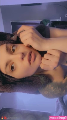 lexybebe5 - Even feeling down I still present properly