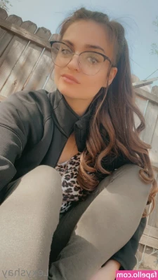 lexybebe5 - Sorry guys been working 6-7 days a week  I really appreciate your