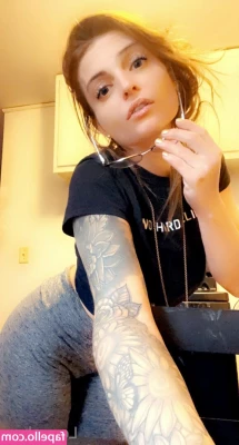 lexybebe5 - Wanna be naked together? 🥰