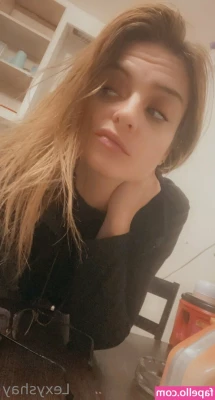 lexybebe5 - my feet are the best and appetizing when it comes to your fetish take