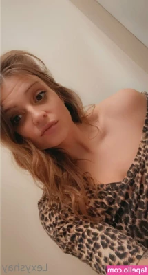 lexybebe5 - I m so horny rn