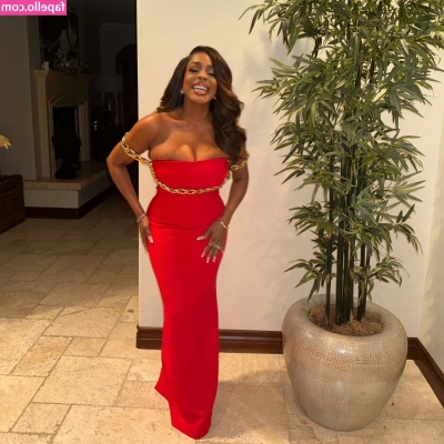 Niecy Nash [ niecy-nash ] - It just doesn t fucking fit