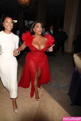Niecy Nash [ niecy-nash ] - Hi, I created my OF page @mistressreginafree🔞 because I am all