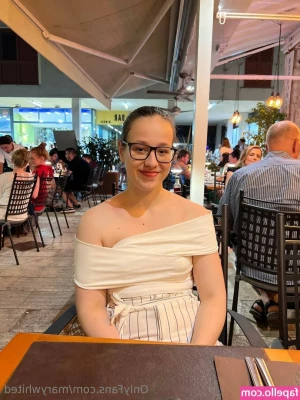 marywhited - Are you ready to peel these jeans off me baby?