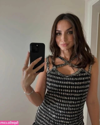 Ana De Armas [ ana-de-armas-1 ] - I love fuxking with a view🏙️  New video coming this weekend stay
