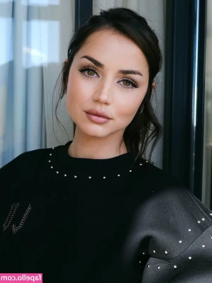 Ana De Armas [ ana-de-armas-1 ] - Fancy date or night in together? 🤔