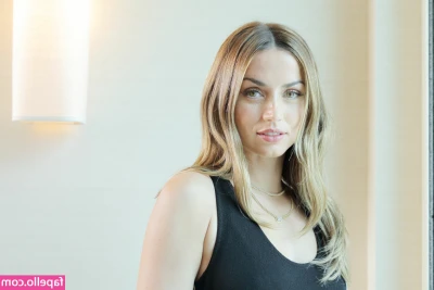 Ana De Armas [ ana-de-armas-1 ] - Soft and squishy