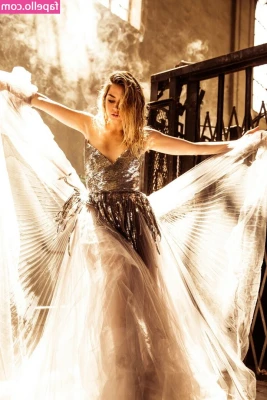 Ana De Armas [ ana-de-armas-1 ] - Dont stare too long 🙈