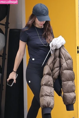 Ana De Armas [ ana-de-armas-1 ] - showing everything out in the open 🙈