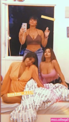 Coral Sharon [ coral-sharon ] - Get naughty with me in messenger