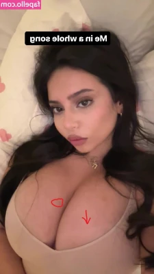 Coral Sharon [ coral-sharon ] - This tight pussy would look even better with a cock in it 😈💕