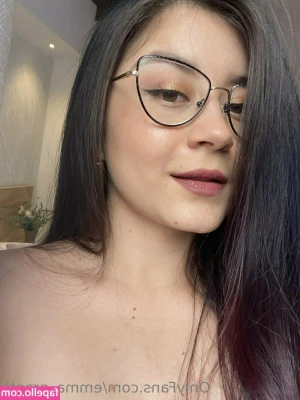 grant.emma [ grant-emma ] - The past couple days   enjoying being a blondie  new hair color