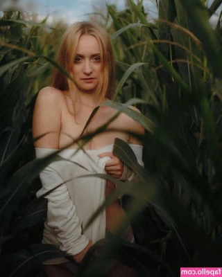 Miss Morgue [ miss-morgue ] - Are you tired of my naked TikTok’s? 🥺