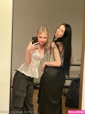 anyuta18 - Hola mis amores  estuve un poco ausente pero he vuelto para