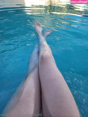 emmbunnifree - sweet dreams  don t dream about me too much