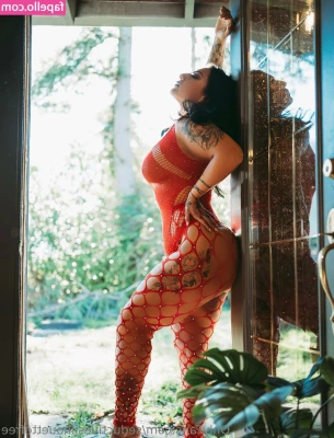seductivesilhouettefree - Estaba sudado aunque no se note jaja porque justo antes de esa foto