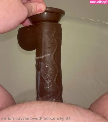 bbwcherrybombfree - This big booty slut has a hunger for cock  she needs your help she
