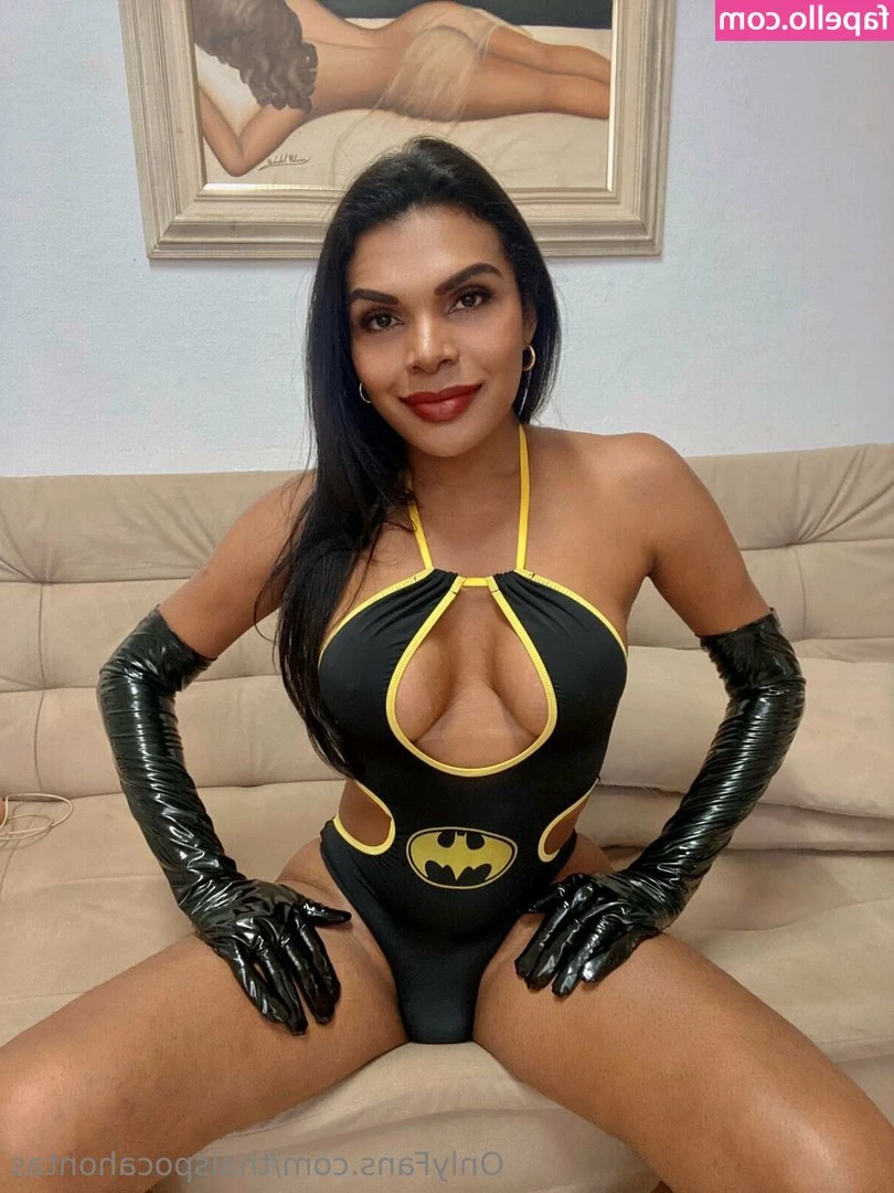 thaispocahontas - Ever seen nylon soles get sprayed with cum