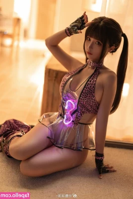 Chunmomo - i'm all yours daddy, tell me what you'd do to me 😍