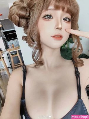 Chunmomo - 2 toys at one time make me cum  Then I cum 2 times with one vibrater