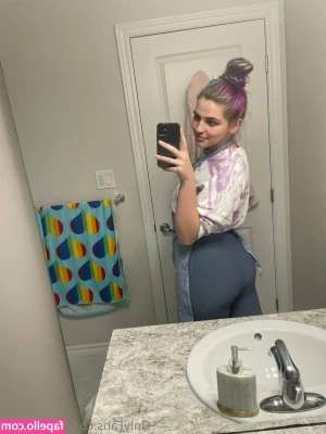 bxbygirl76 - AVISO, mañana haré un directo por acá en la tarde ❤️