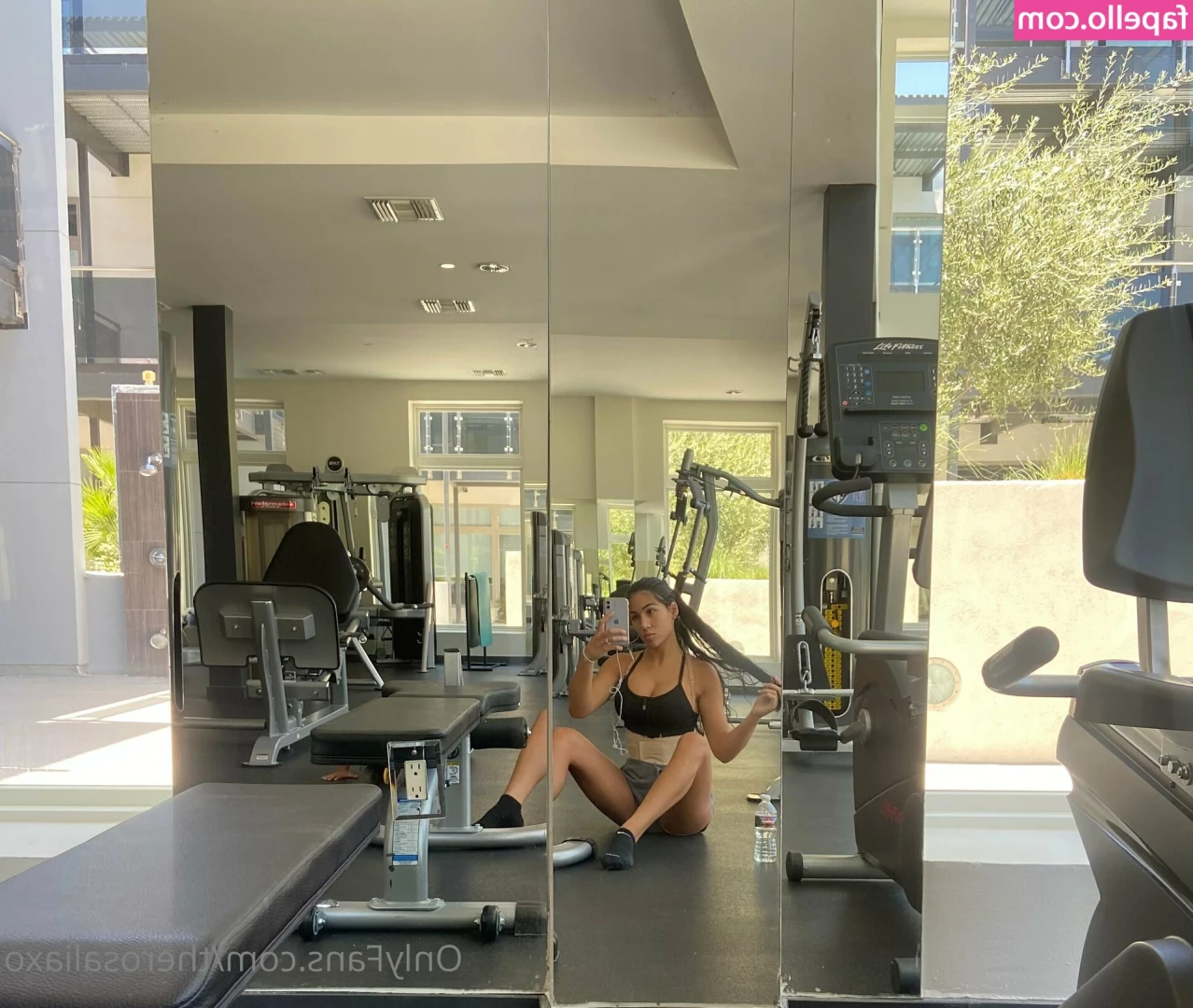 therosaliaxo - 🎥 Sweaty superior soles 🙇‍♂️