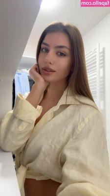 Secretofeva - Yellow Licking Upskirt Set  Part two