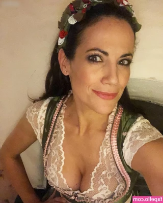 Bettina Zimmermann [ bettina-zimmermann ] - I'm planning to do naughty things with this tongue on you babe 👅