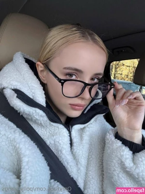 Polly Yangs [ polly-yangs ] - westwink is such a slut for Daddy s cock