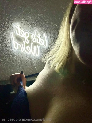 candidpeaches - Can I be your pretty rave girl