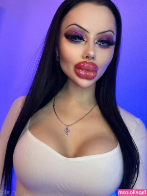 allison_alis [ allison-alis ] - Pittsburgh mami is here