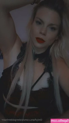 sistergoldenhairr - Wish you were here right now ♡ my ass is so lonely without u cutie