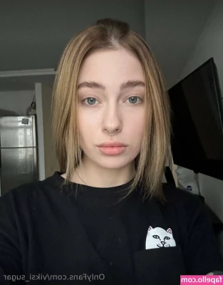 viksi_sugar [ viksi-sugar ] - Hey everyone I’m going to have to start posting a little bit less