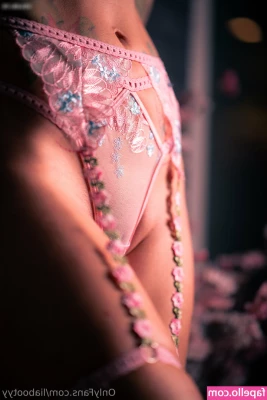 LiaBootyy - Tell me  what s your favorite thing about me