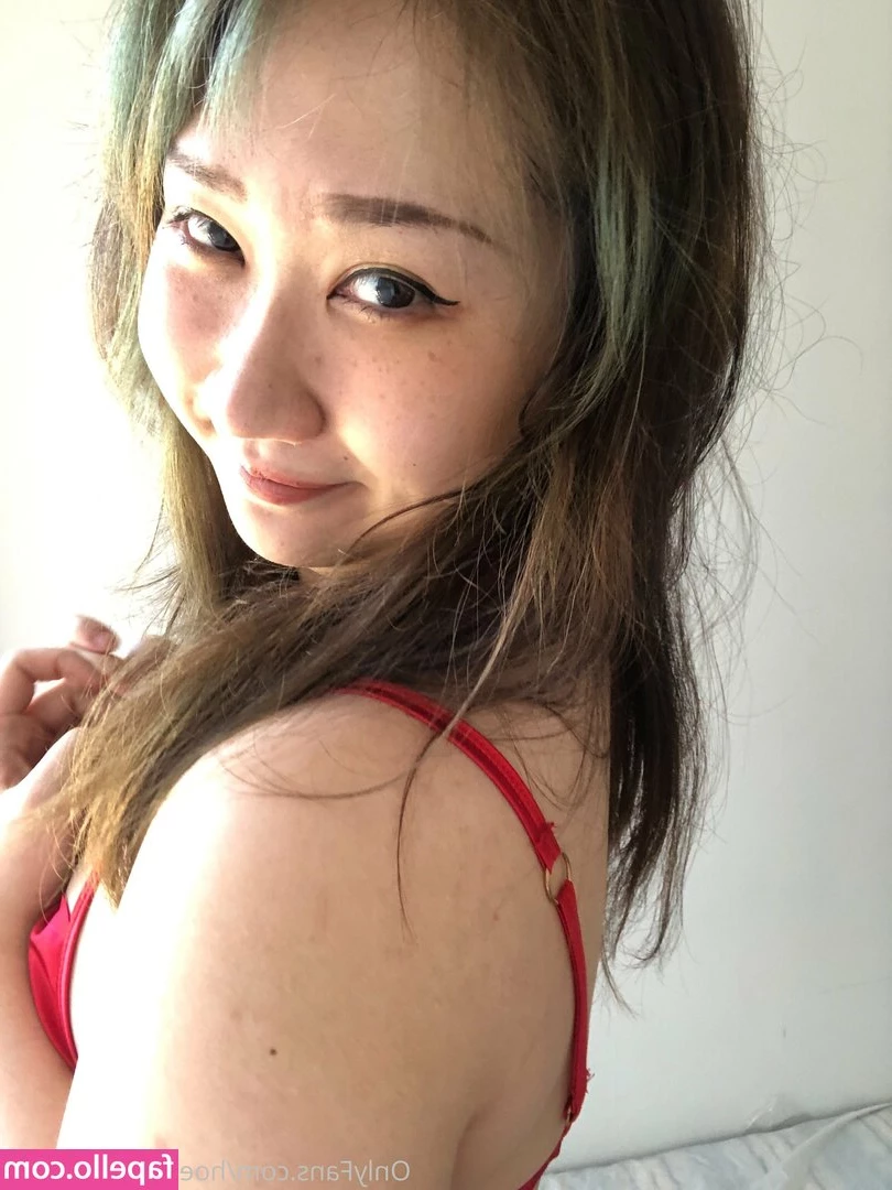 melissa_cho_chang_free [ melissa-cho-chang-free ] - Wimps deserve no attention