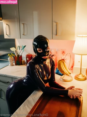 marieoncamera - 🍆Lingam Massage🍆 I have never gotten a lingam massage before