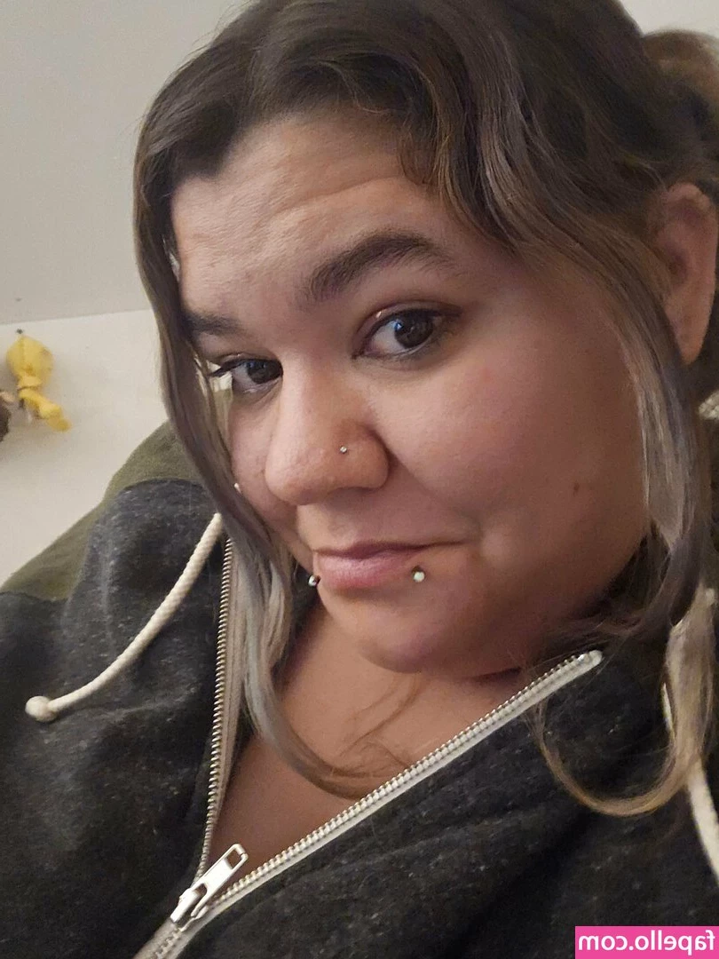 wickedwitchofwinter - Pucchiaccame con pelame. Masturbame col doccino… 😯 💦💦💦 