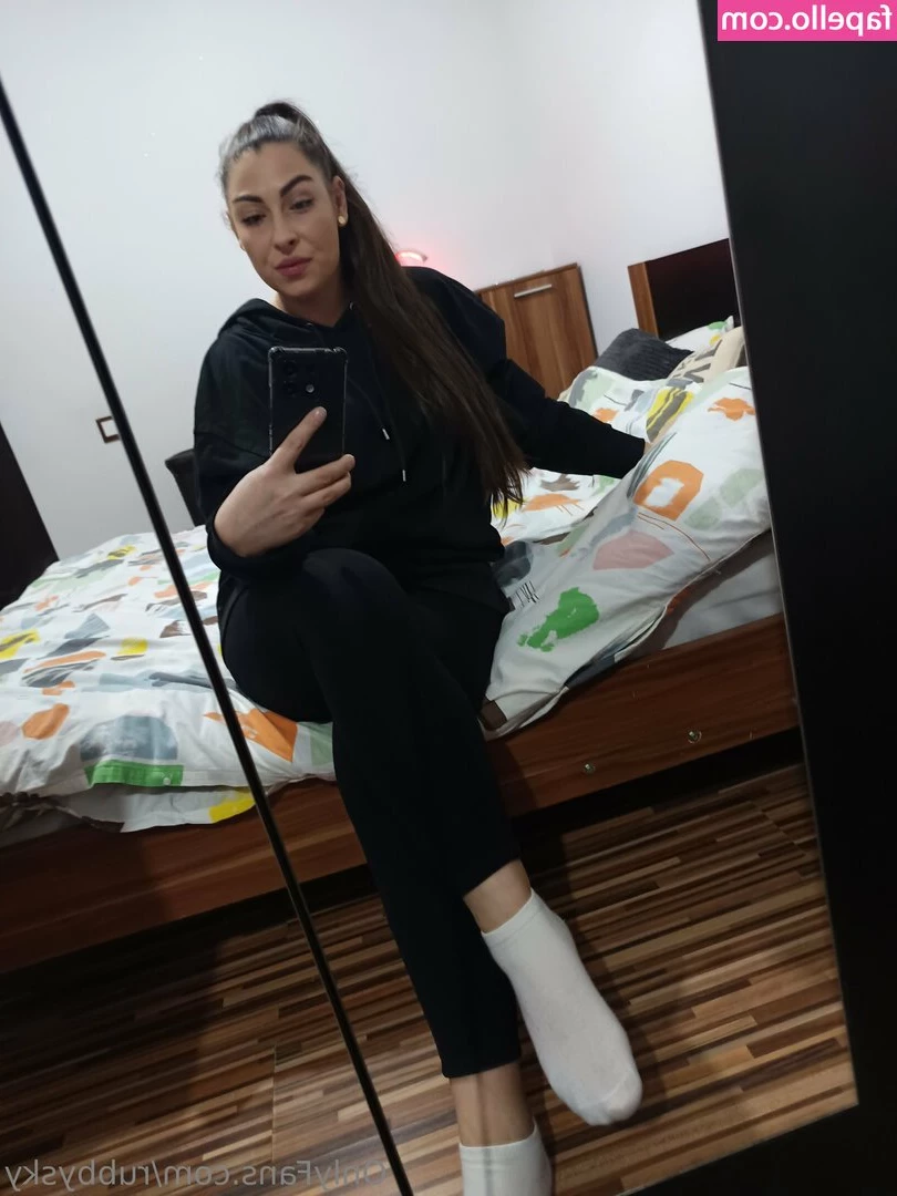 rubbysky - Full anal play video 10 10 of ass playing  Fingers  but plug and dildo